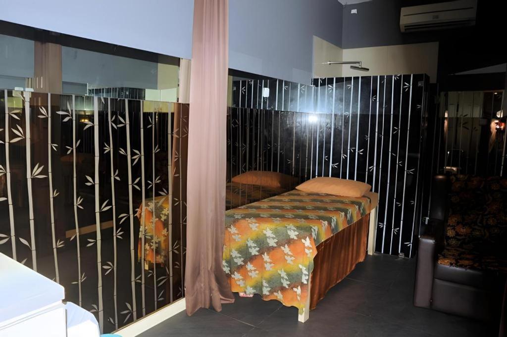 Hotel Cemerlang Bandung Exterior foto